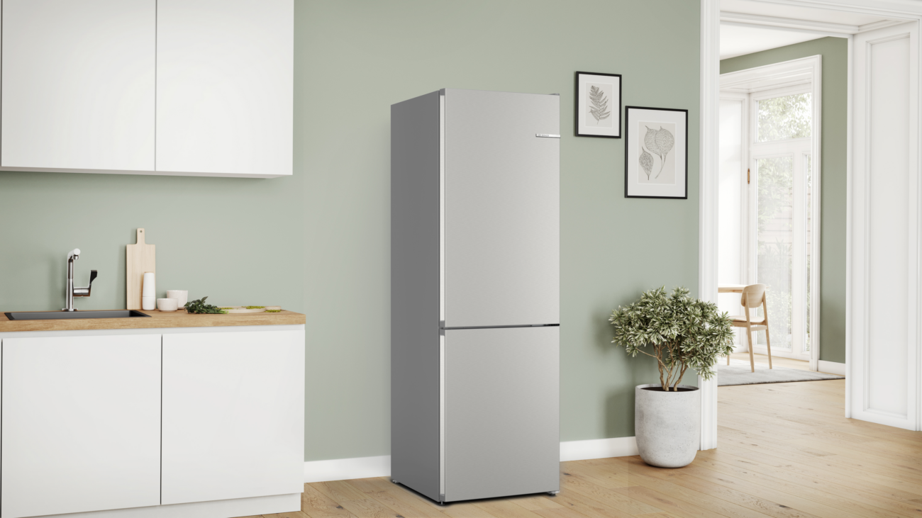 Bosch Series 4 KGN362I1F 186cm Fridge Freezer